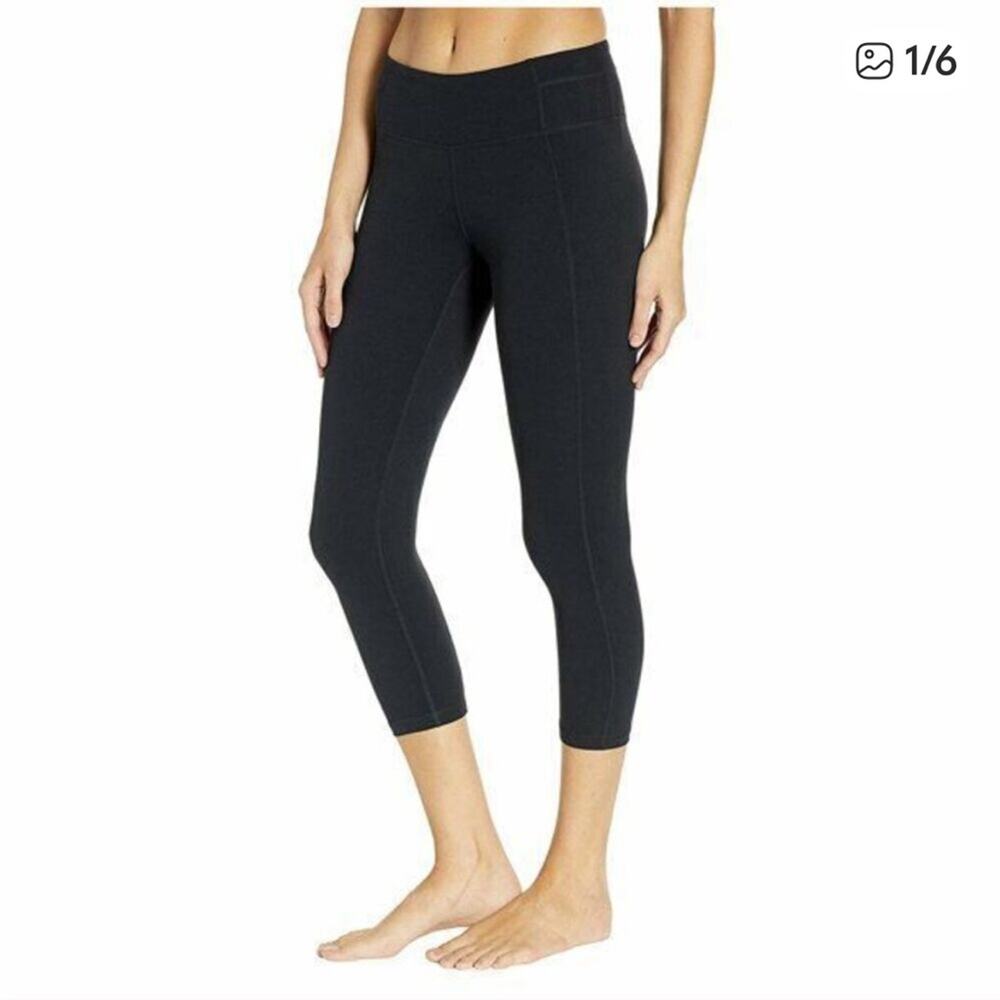 Small Black Prana Momento Capri Leggings Pants Womens Yoga Gym Walk UPF 50+